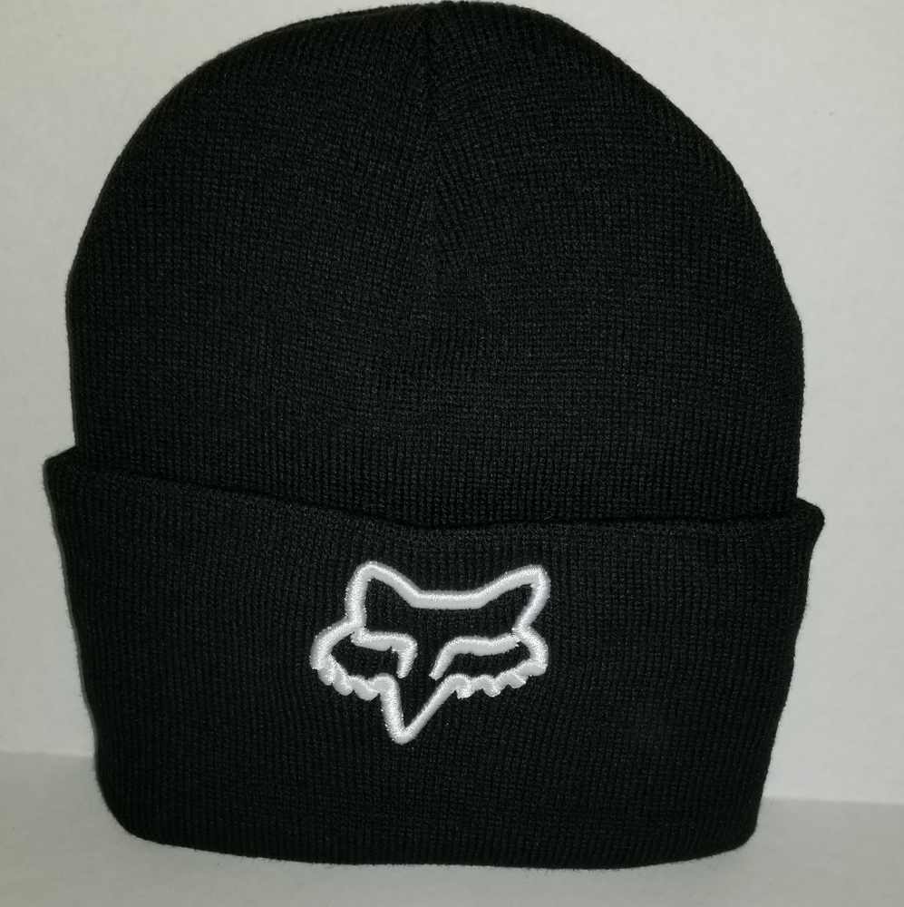 - Fox racing beanie